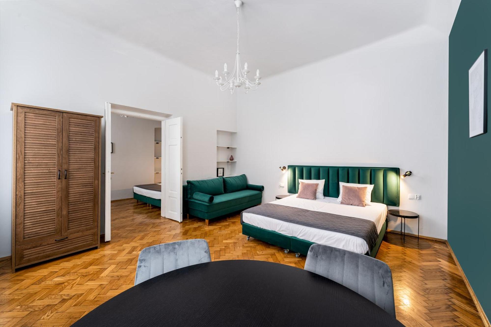 Wawel Apartments - Old Town Krakau Buitenkant foto